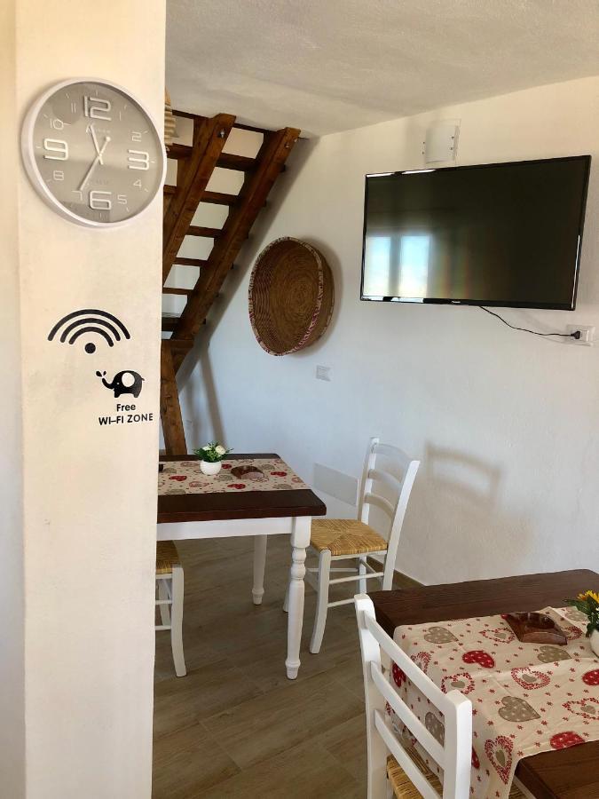 Serraenna Bedrooms Baunei Exterior foto